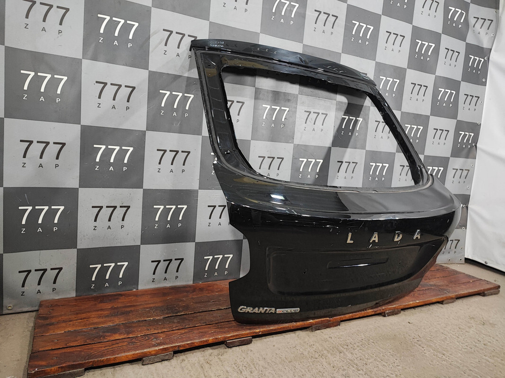 Крышка багажника LADA Granta 18-нв Б/У Оригинал 8450104283