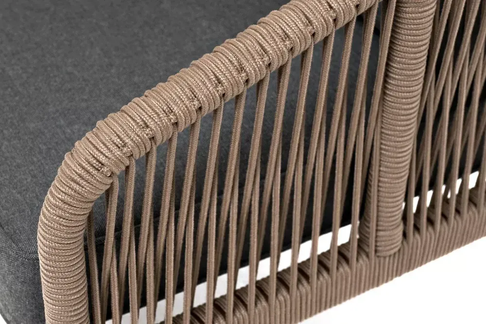 "Канны" диван 2-местный плетеный из роупа, каркас алюминий коричневый (RAL8016) муар, роуп коричневый круглый, ткань темно-серая 027