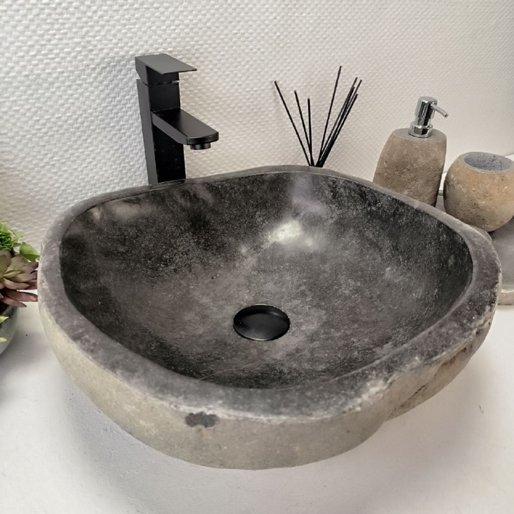 Раковина из речного камня RS63441 (45*43*16) 0123