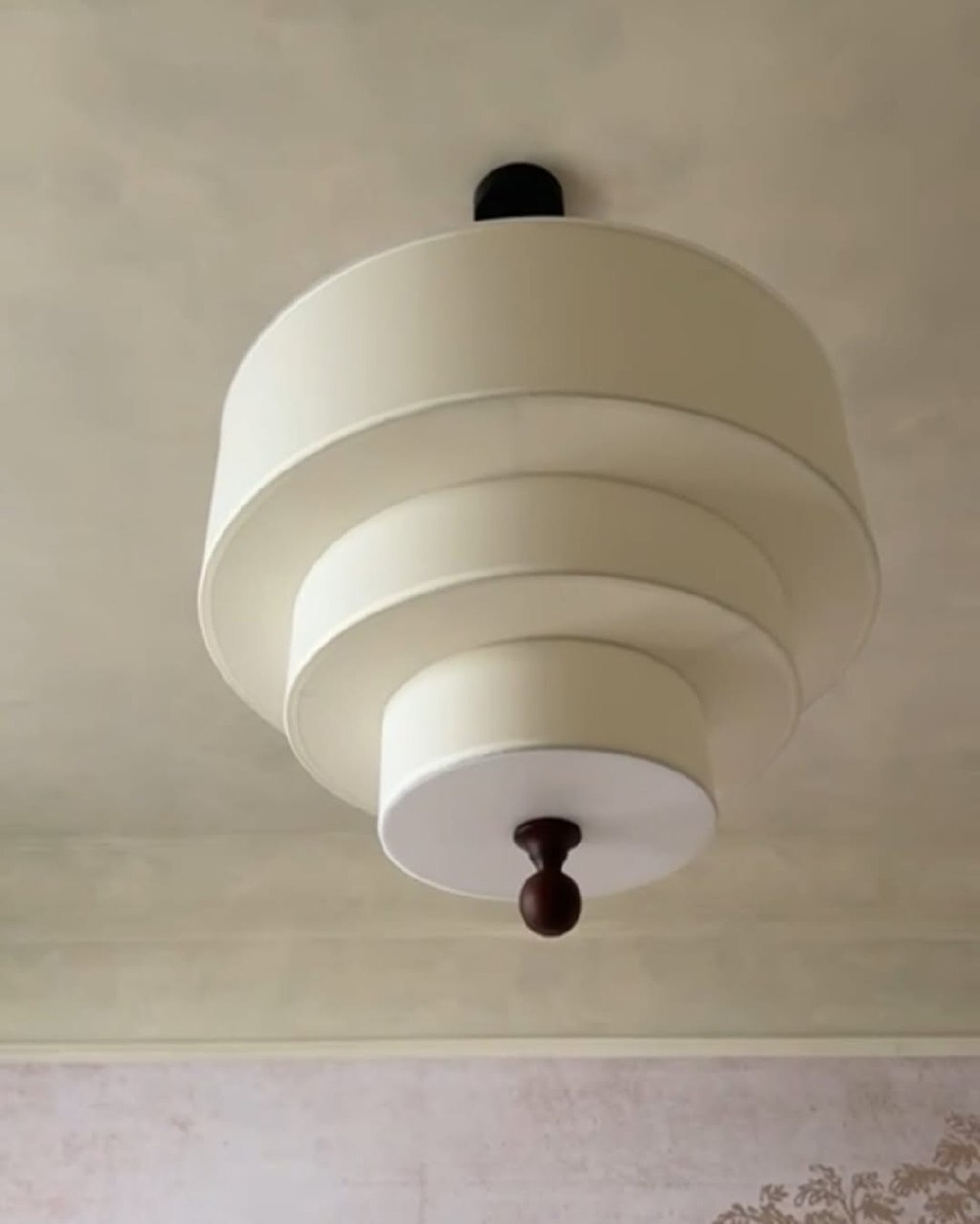 Люстры из текстиля в ретро стиле 🤍