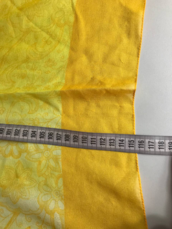 Палантин солнечного цвета