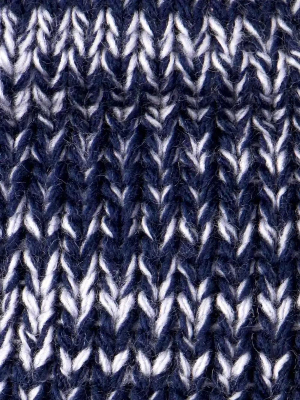 Шапка детская вязаная осенняя на завязках