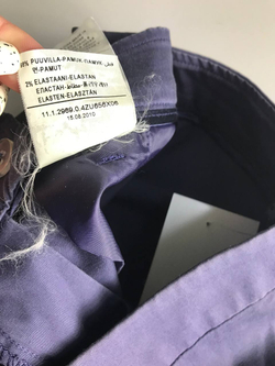 Брюки Sisley яркого цвета, маркировка 38, визуально на 44 размер