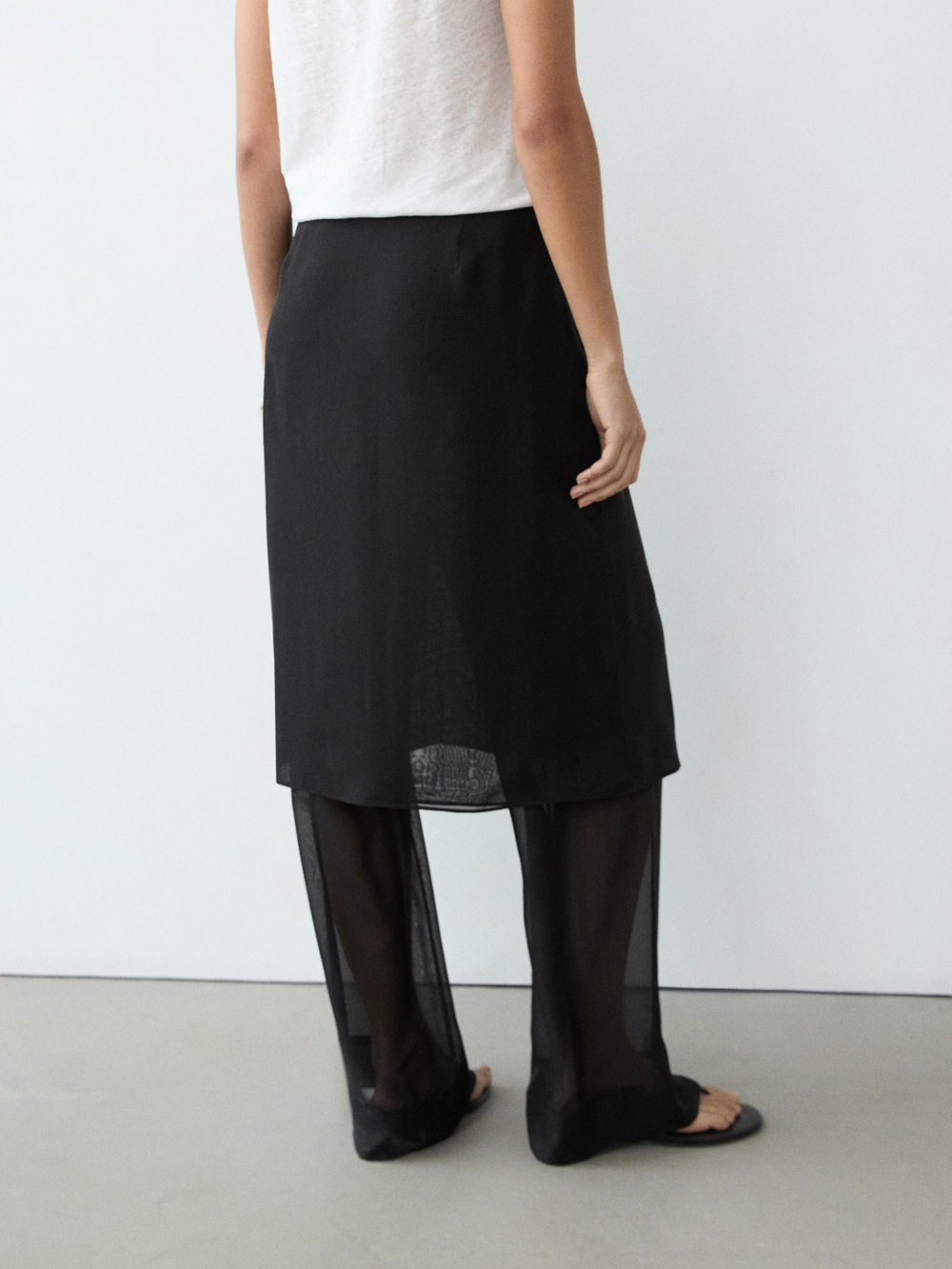 Massimo Dutti Юбка из 100% шелка поверх брюк, черный