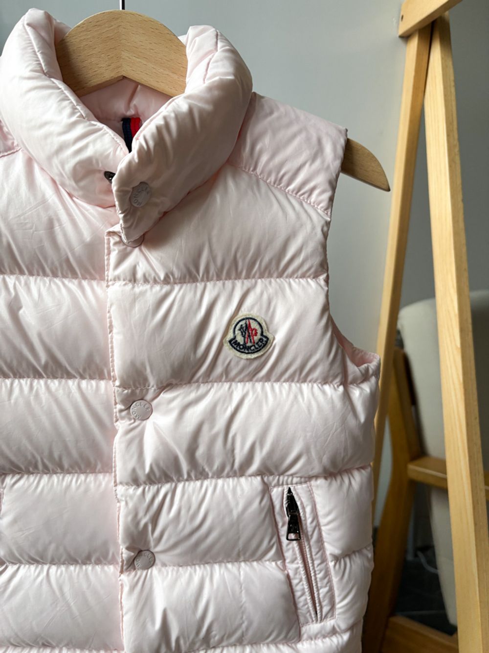 Пуховый жилет Moncler, 98