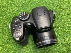 FujiFilm FinePix S2950