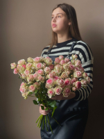 Кустовая роза (розовый микс)