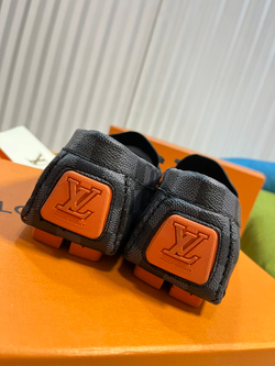 Louis Vuitton Mocassin