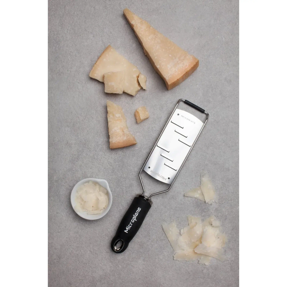 Microplane Большая бритва Gourmet для сыра пармезан