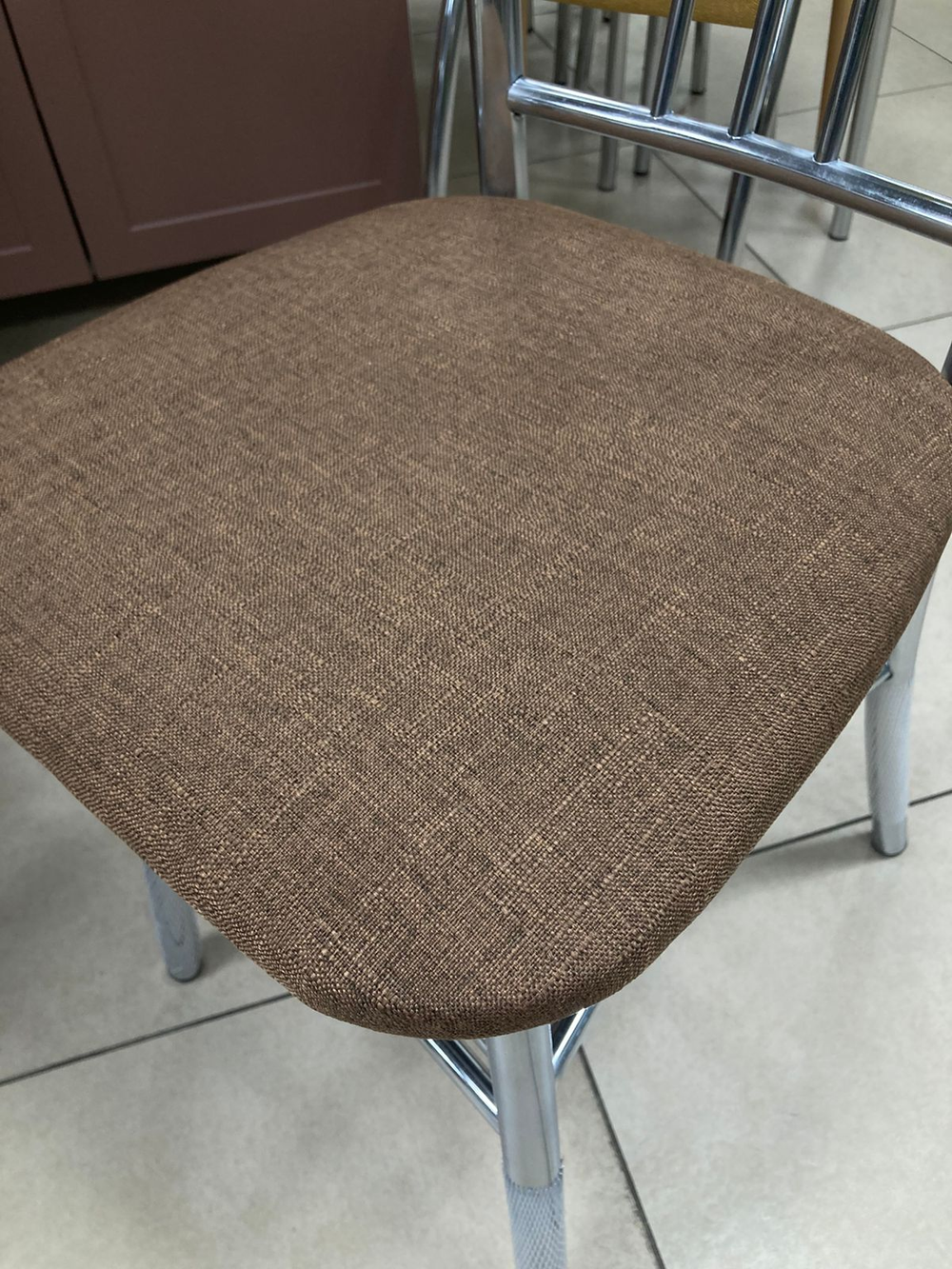 Стул Трилогия каракас хром основание трапеция рогожка коричневая