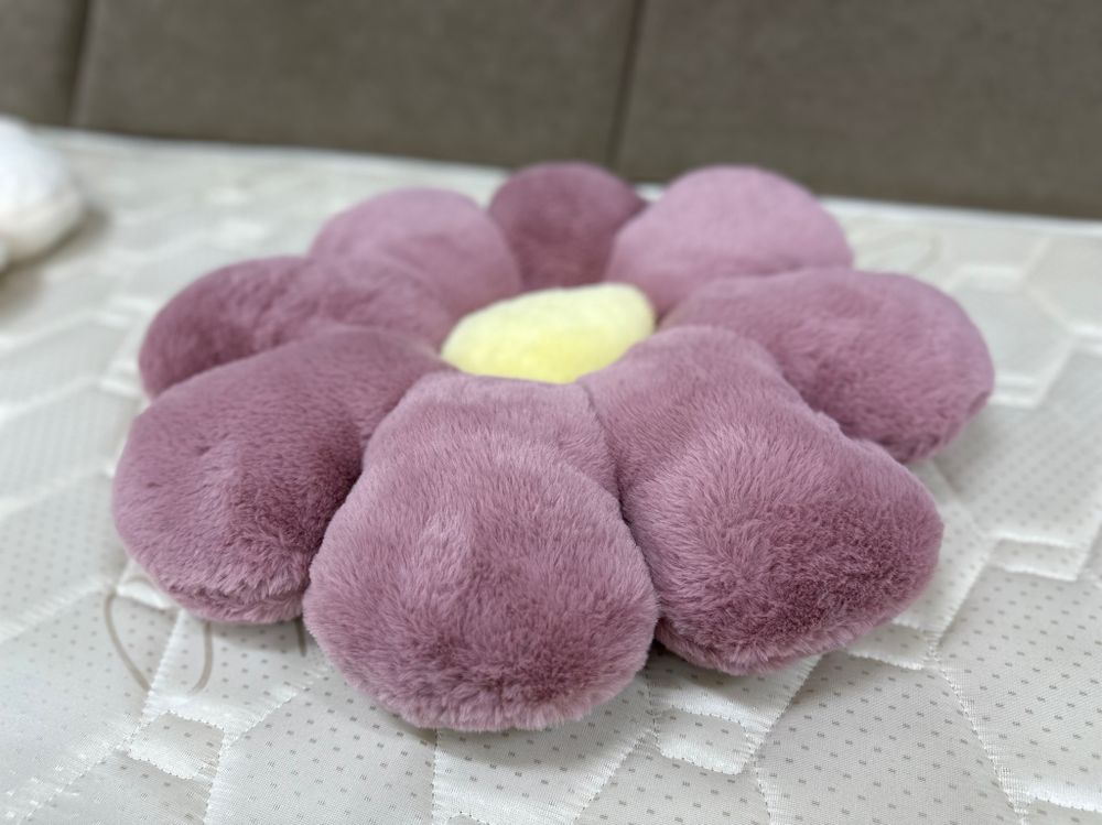 Подушка Декор РОМАШКА ПЛЮШ