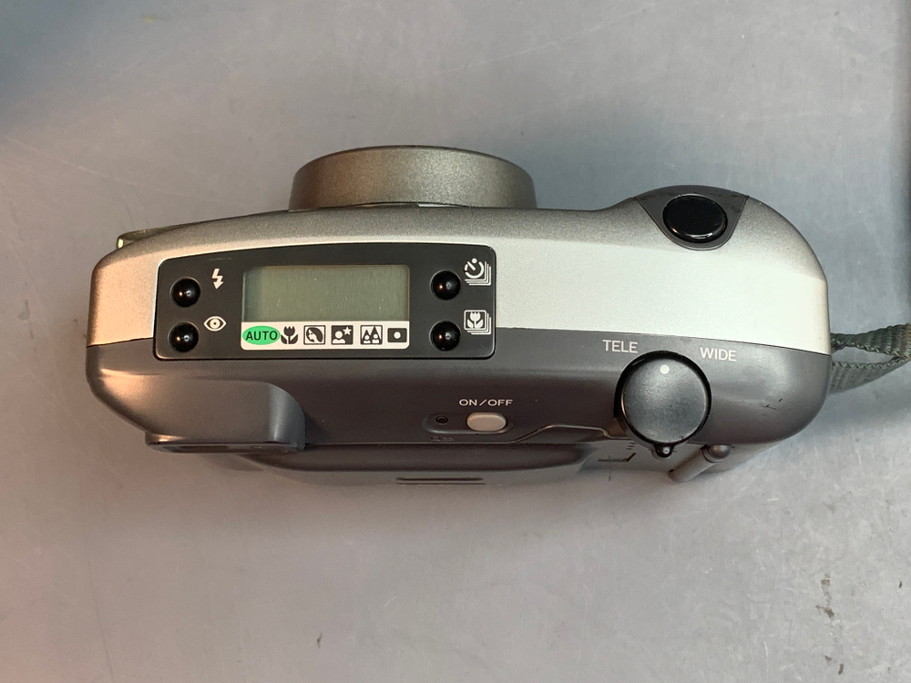 Minolta Riva Zoom 140EX