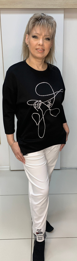 Коттоновая толстовка со стразовым cилуэтом