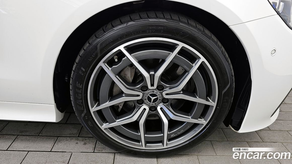 Mercedes-Benz E-Class W213 E300d 4MATIC Coupe (02.2023)