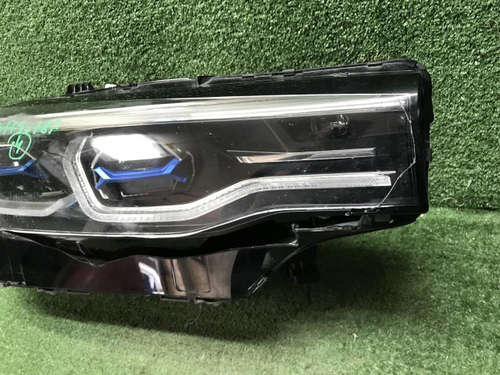 Фара правая BMW X7 G07 (19-22) Laser Light