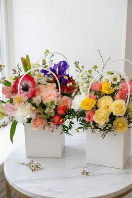 Весенний букет в сумочке