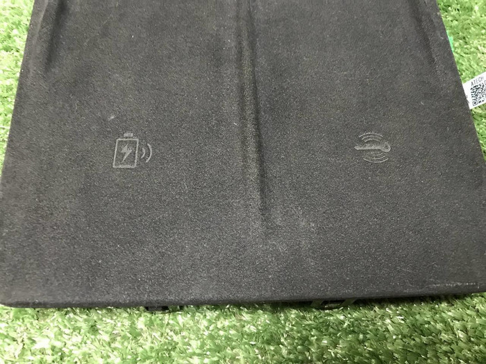 Беспроводная зарядка Omoda C5 (2022-н.в.)