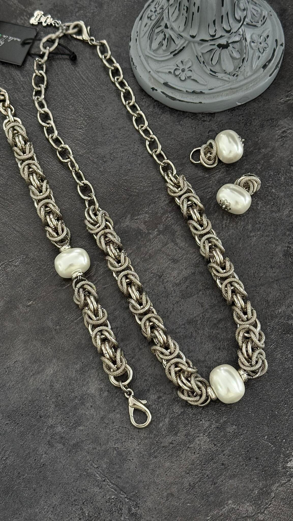 Колье Византия с белым жемчугом Майорка, оттенок серебро