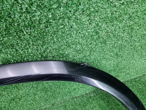 Расширитель передний правый BMW X6M F96 (19-23)