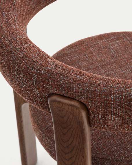Стул Granite на 4 ножках из коричневого шенилла и массива ясеня в отделке орех