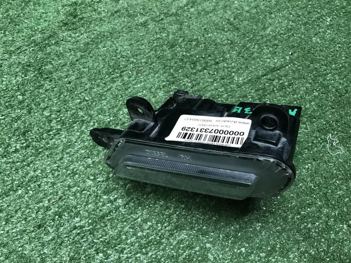 Фонарь заднего хода правый Genesis GV80 (20-23)