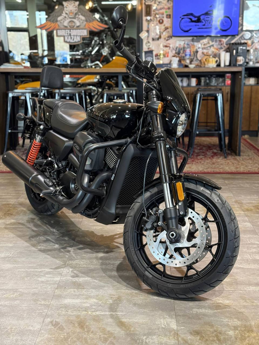 Harley-Davidson Street Rod, 2017 Black