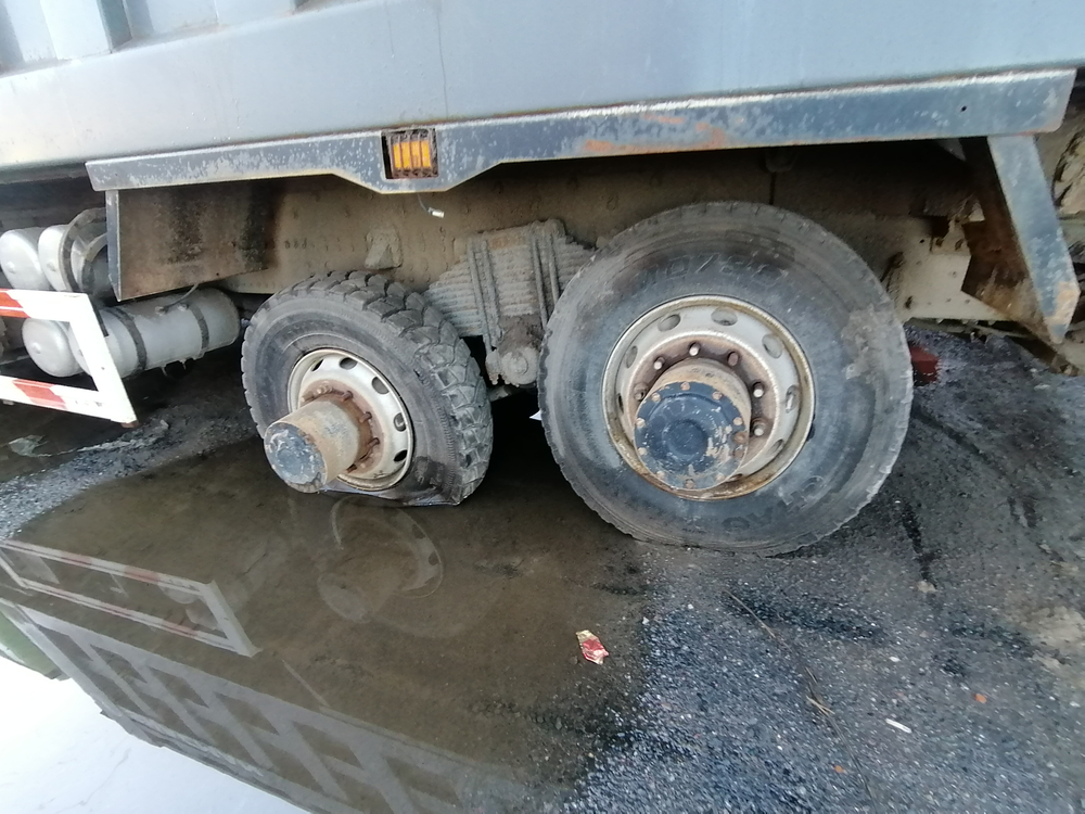 Shacman (Shaanxi) SX* 8x4 Самосвал SX33186W366C (Дизельный, 10,8 л, 441 л.с., МТ)