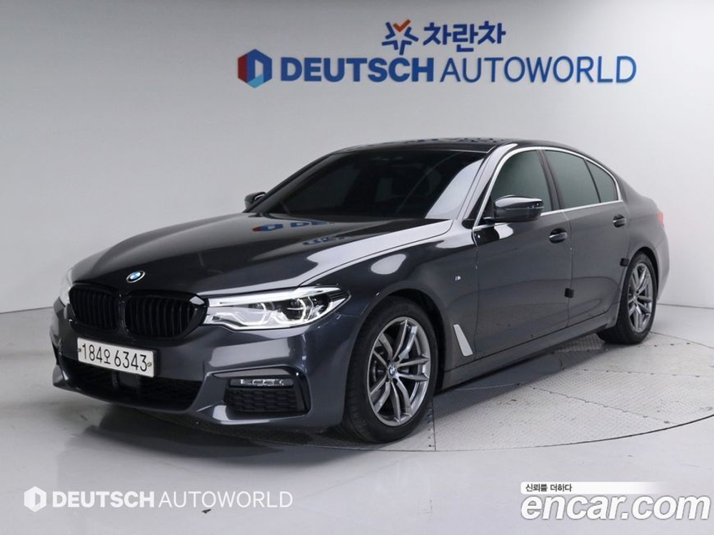 BMW 5 Series (G30) 520i M Sports (08.2020)