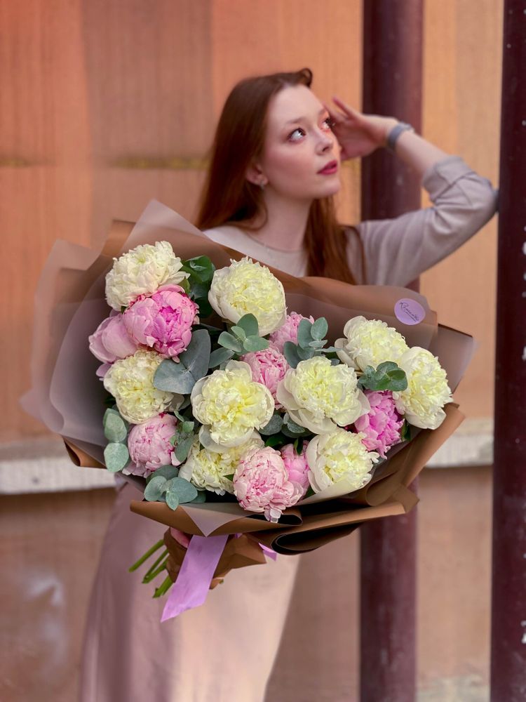Монобукет пионов арт. 221404.03