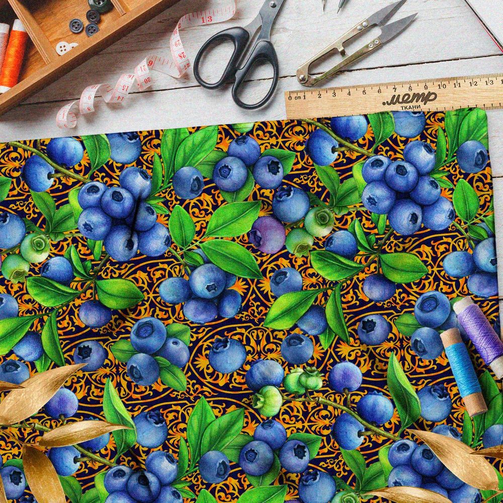 Ткань флис спелая черника хохломой на фоне