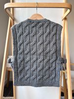 Вязаный жилет Zara, 152