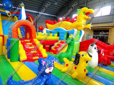 Коммерческий надувной батут "Осьминоги и драконы" 16*8*6 м