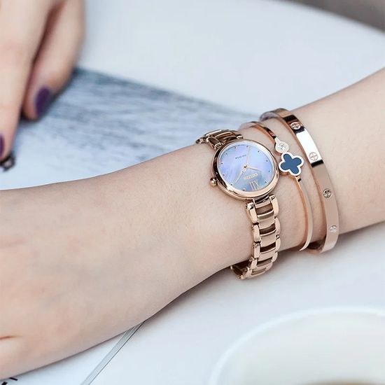 Наручные часы Citizen EM0533-82Y