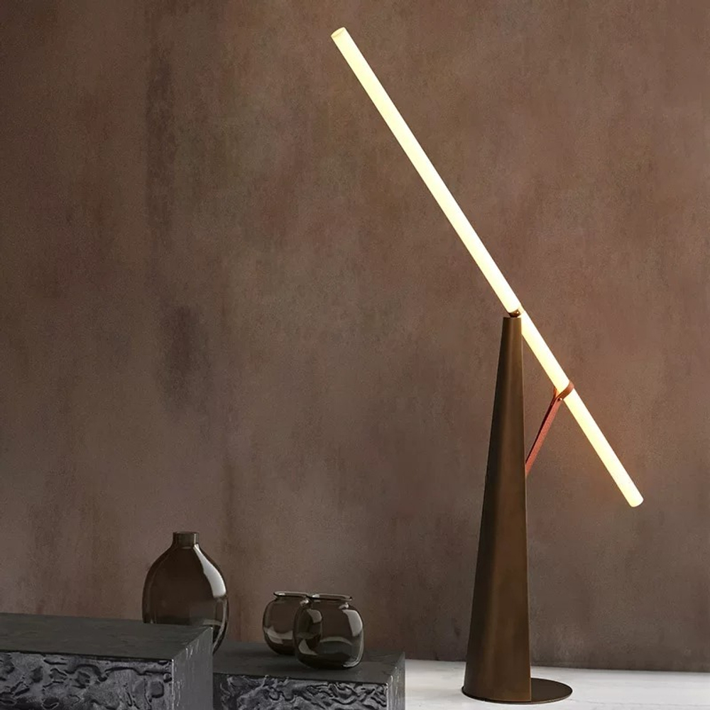 Floor design lamp Crane 7 by Bec Brittain
