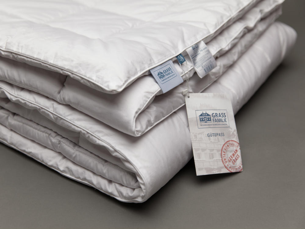 Одеяло всесезонное 200х220 German Grass Camel Familie Wool Австрия-Россия фрагмент