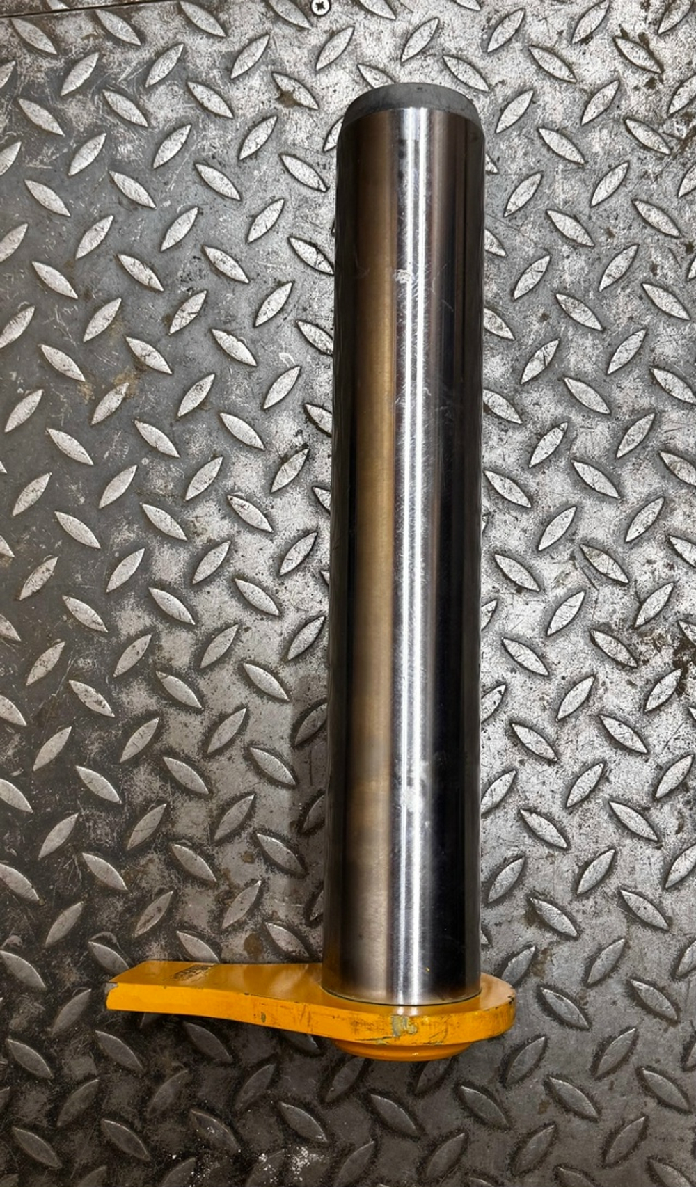 Палец 61Q4-01120