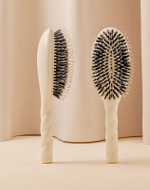 La Bonne Brosse Массажная расческа для волос N 03 Essential Sensitive Scalp Brush - Creamy White