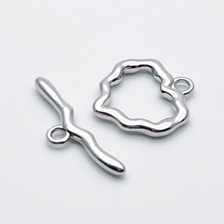 Замок-тоггл, цвет серебро, размер 15*15 мм, цена за 1 шт