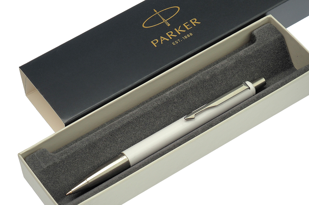 Ручка шариковая "Vector Limited Edition White CT" Parker кнопочный механизм синяя 1мм корпус белый пластик/сталь в подарочной упаковке