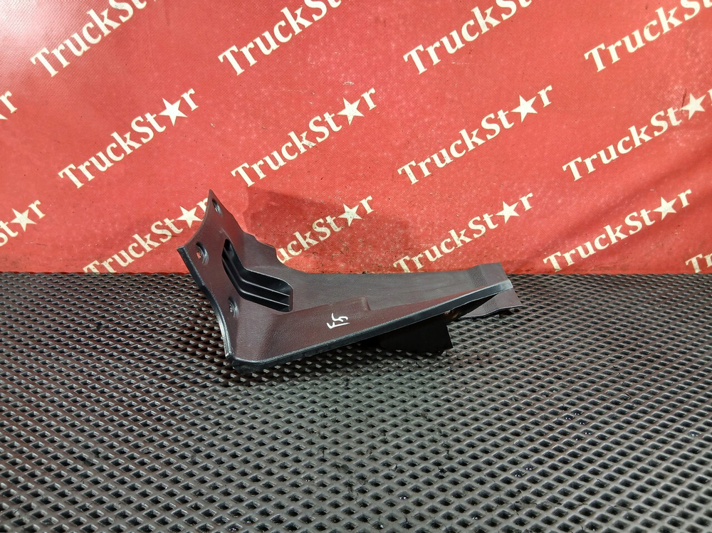 Накладка порога левая