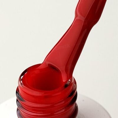 КИРА Гель-лак   GARNET  №004 10 мл.