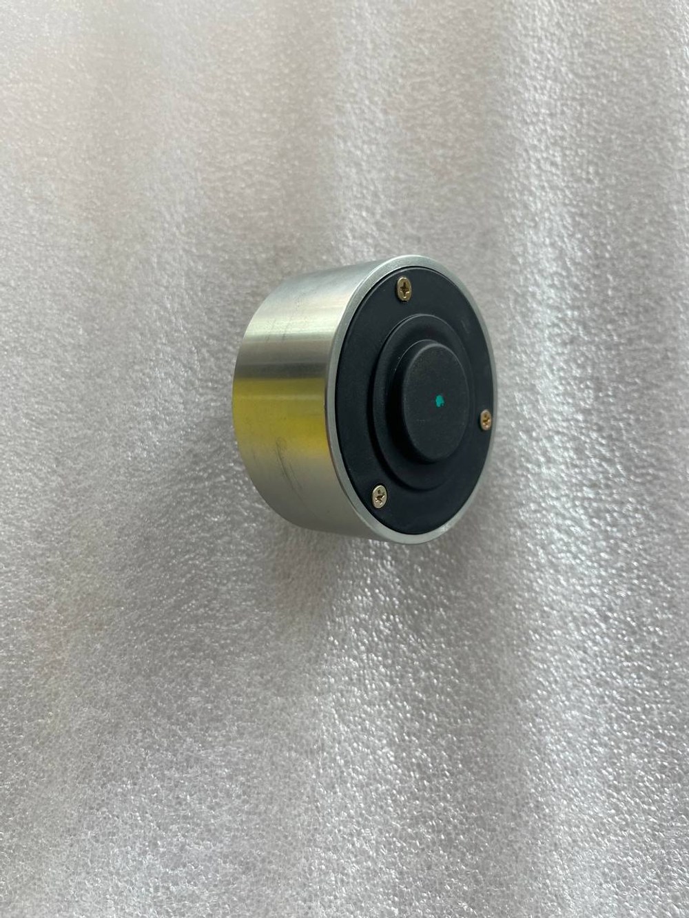 Ролик промежуточный приводного ремня (Dieselmax) 320/08921