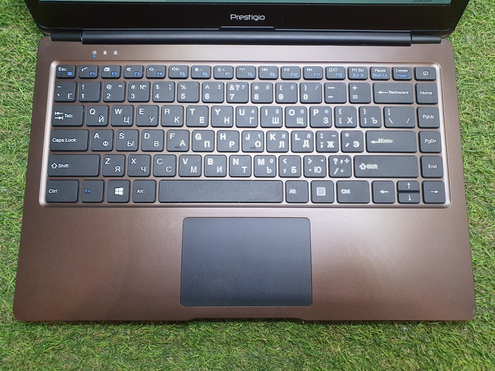 Ноутбук Prestigio Celeron/3Gb/FHD/SmartBook 133S