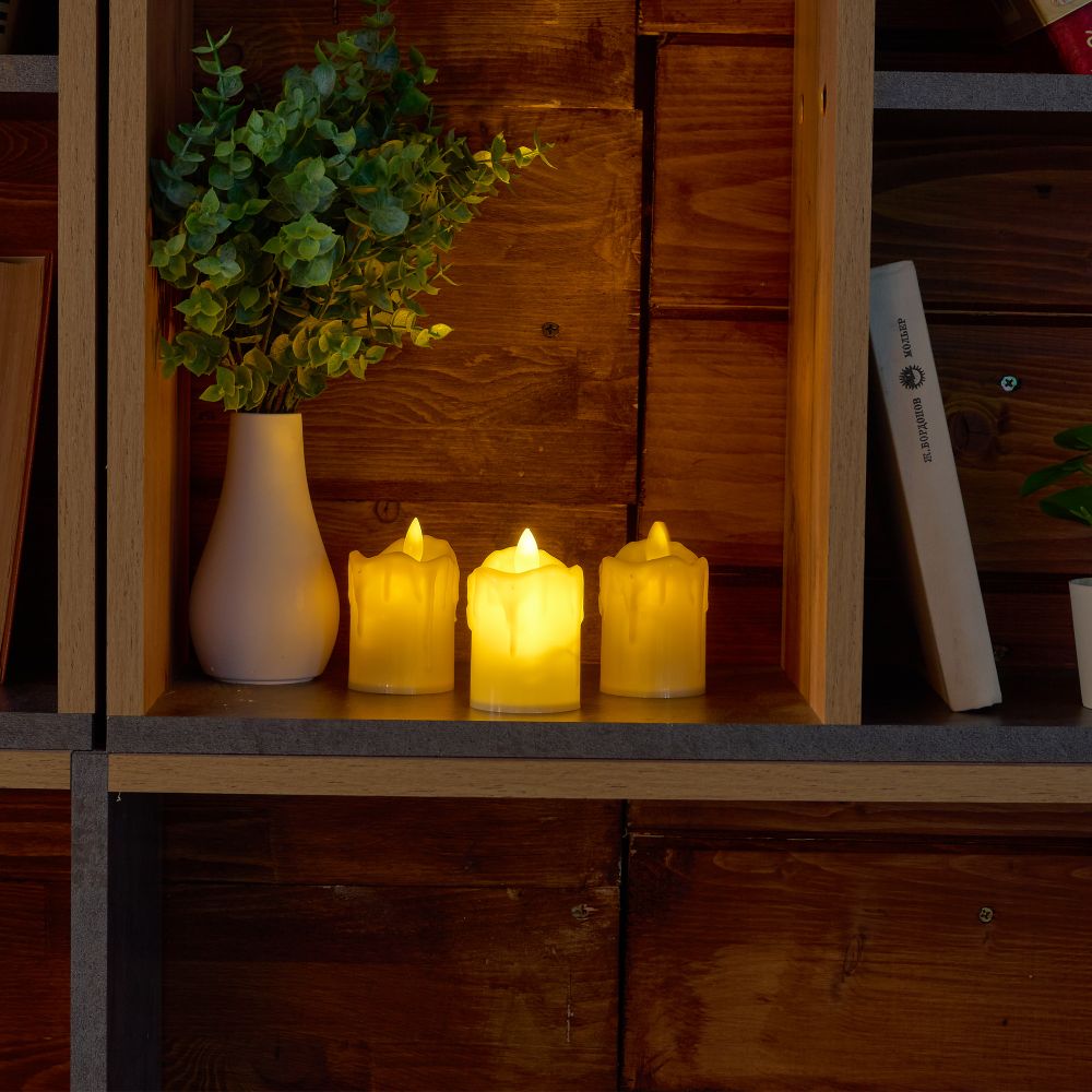 ULD-F062 WW CANDLE SET3 Фигура светодиодная Свеча на батарейках LR44 в-к. в составе набора из 3 штук. 1 светодиод. Теплый белый свет. TM Uniel