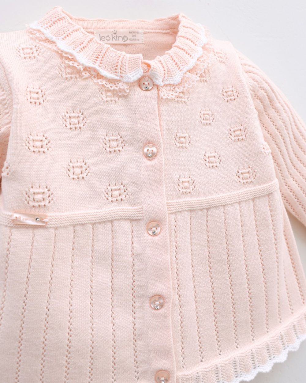 кофта с брюками и шапочкой