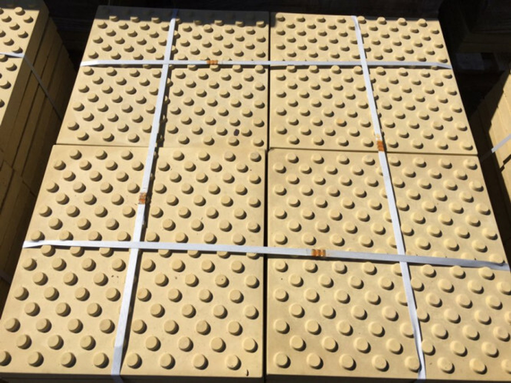 Тактильная плитка бетонная 300х300х50