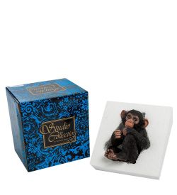 Veronese WS-767 Статуэтка «Детеныш шимпанзе»