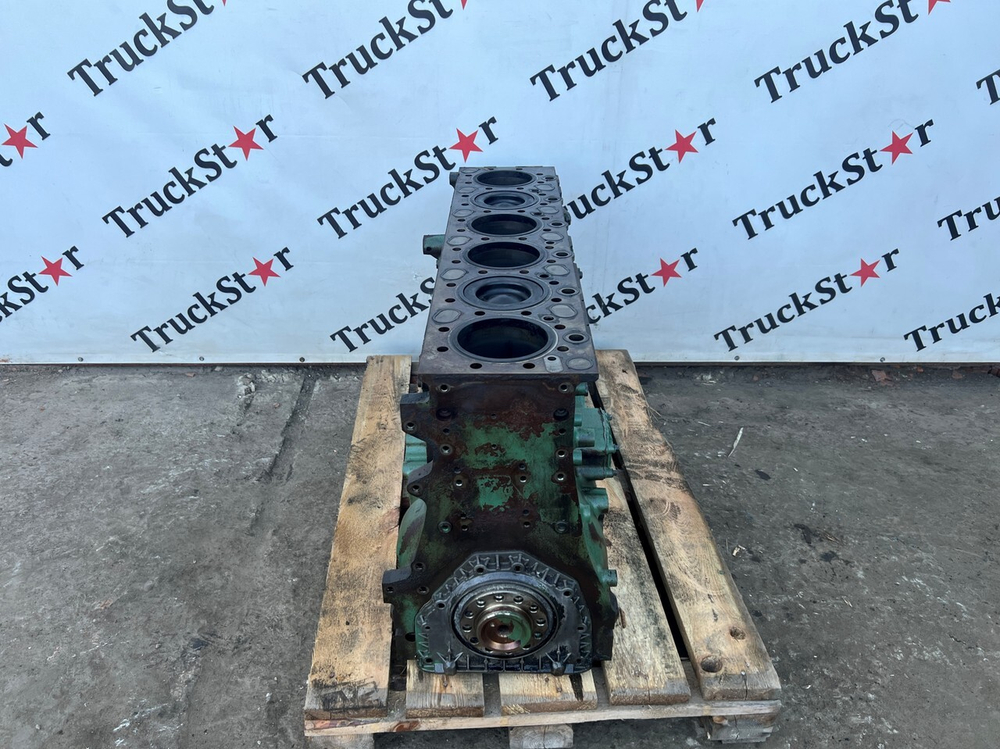 Шорт-блок D13