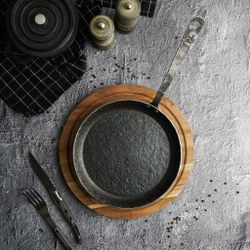 Сковорода для подачи 22 см h3 см круглая " " углерод. сталь ИНДУКЦИЯ P.L.