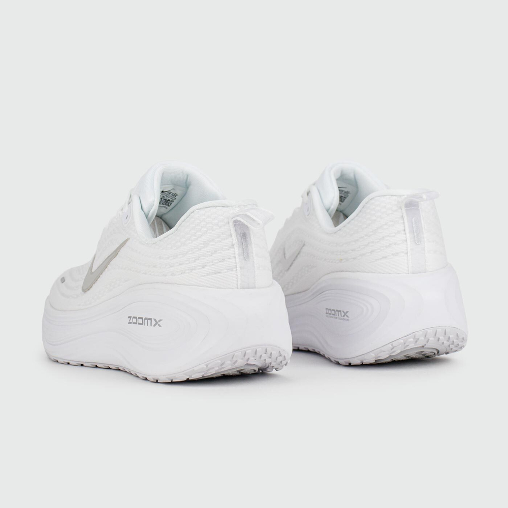 Кроссовки Nike Vomero 18 White